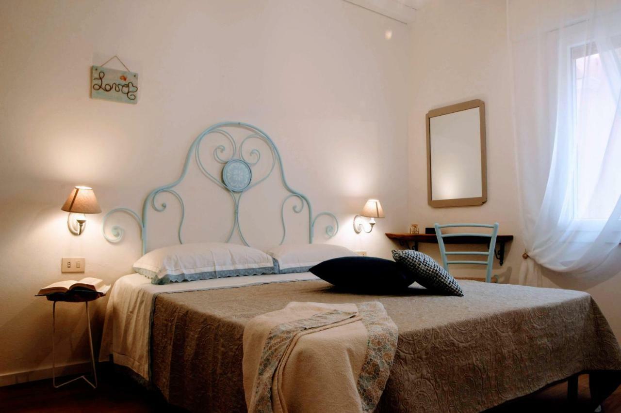Grande Casa Al Mare Le Verande Santa Maria Navarrese Eksteriør bilde