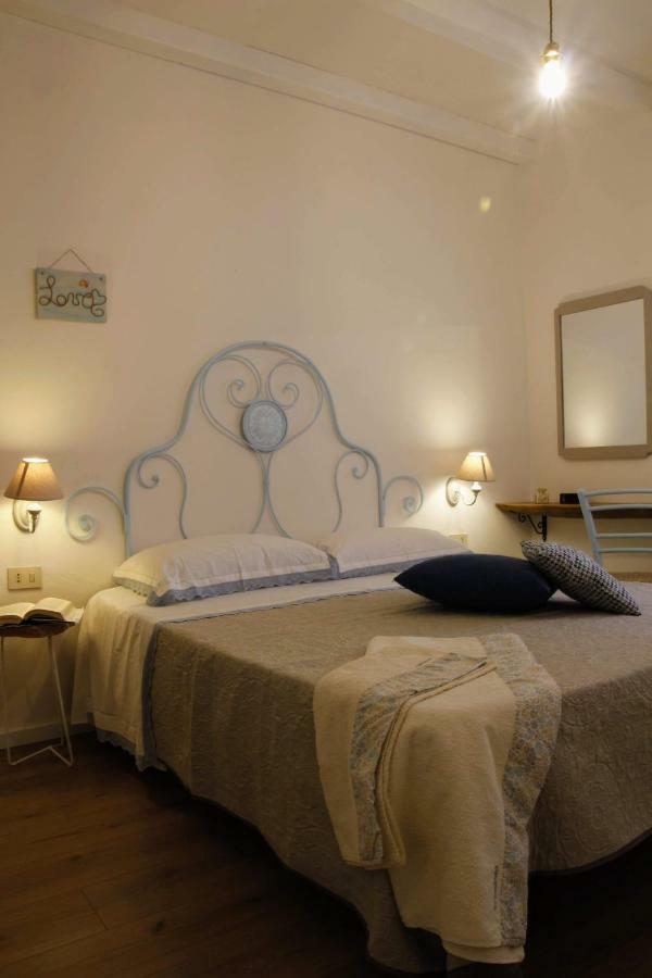 Grande Casa Al Mare Le Verande Santa Maria Navarrese Eksteriør bilde